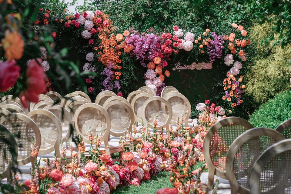 Finde deinen perfekten Hochzeitsstuhl für deine Hochzeitslocation und ein unvergessliches Event!