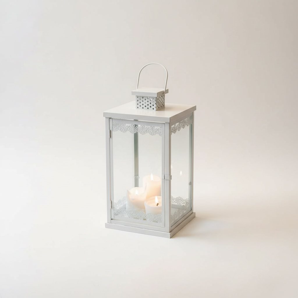 Laternen aus Metall in weiß klein
