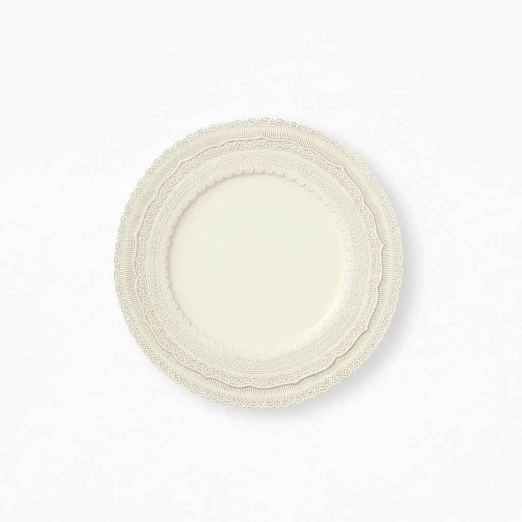 Platzteller “Lace Plate” in ecru / offwhite ⌀ 33cm