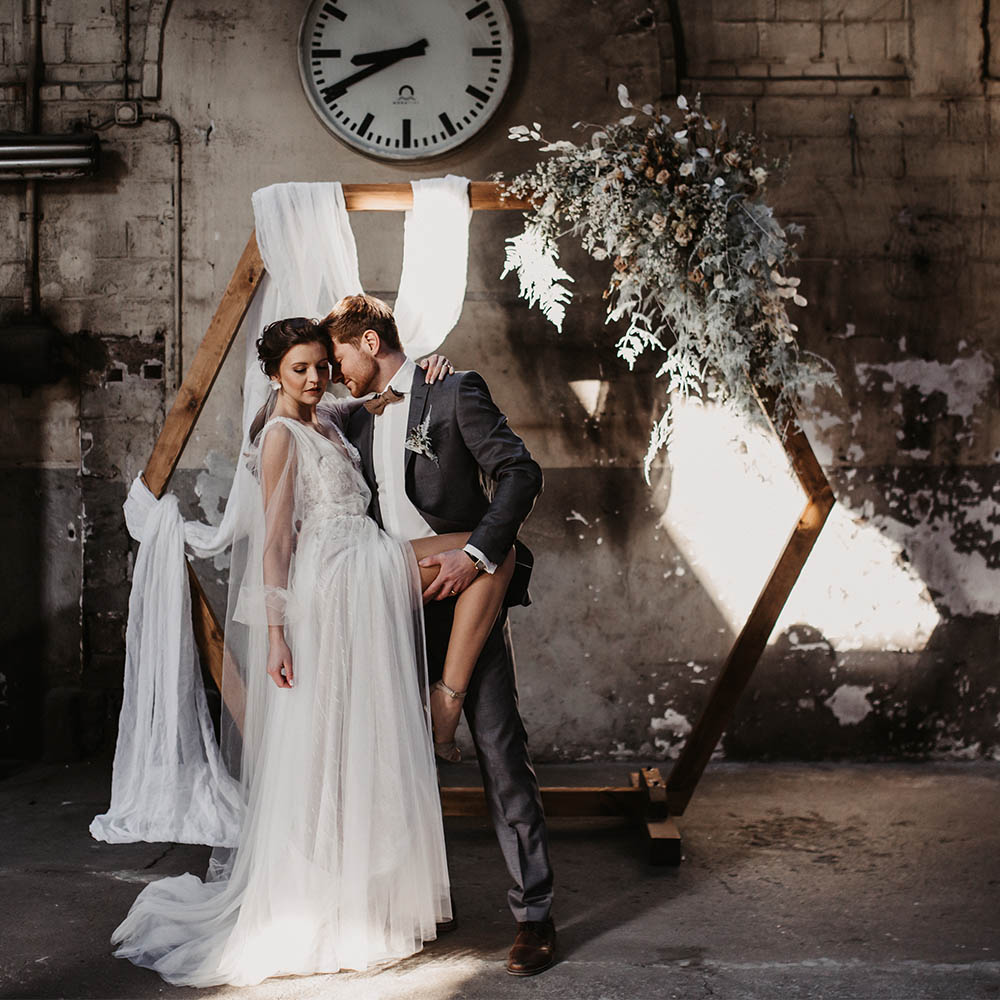 Hexagon Traubogen Holz - Image 2