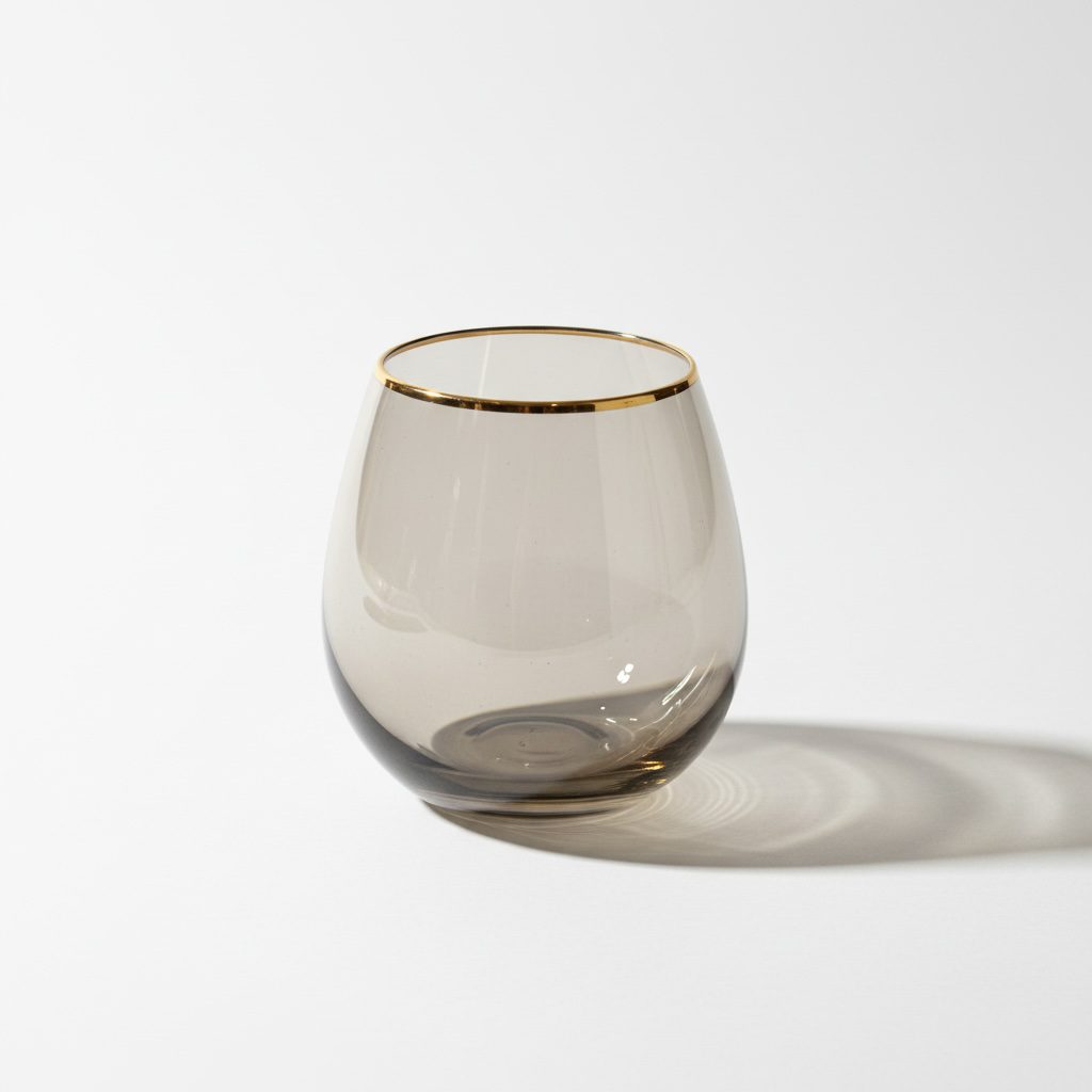 Wasserglas smokey grey mit Goldrand