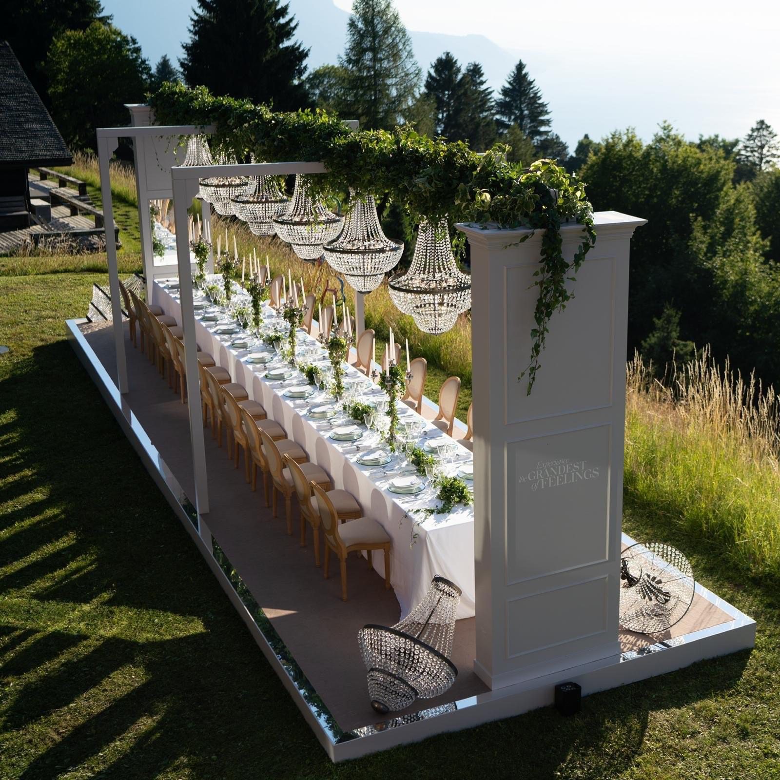 The Gestell auf 36m macchiato beige (2 Außensäulen & 12 Erweiterungen)