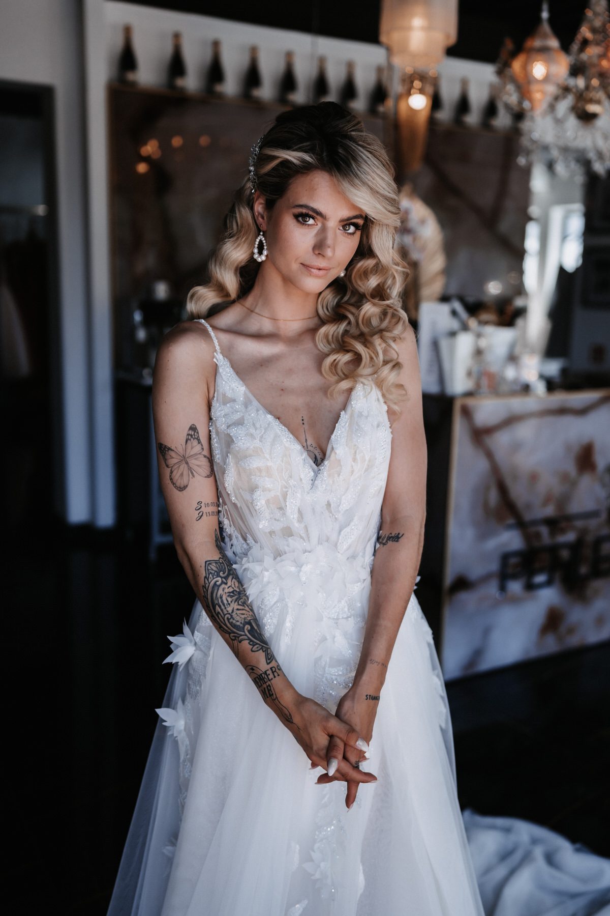 So hat GNTM-Kandidatin Nadine Wimmer mit unseren Wire Chairs geheiratet